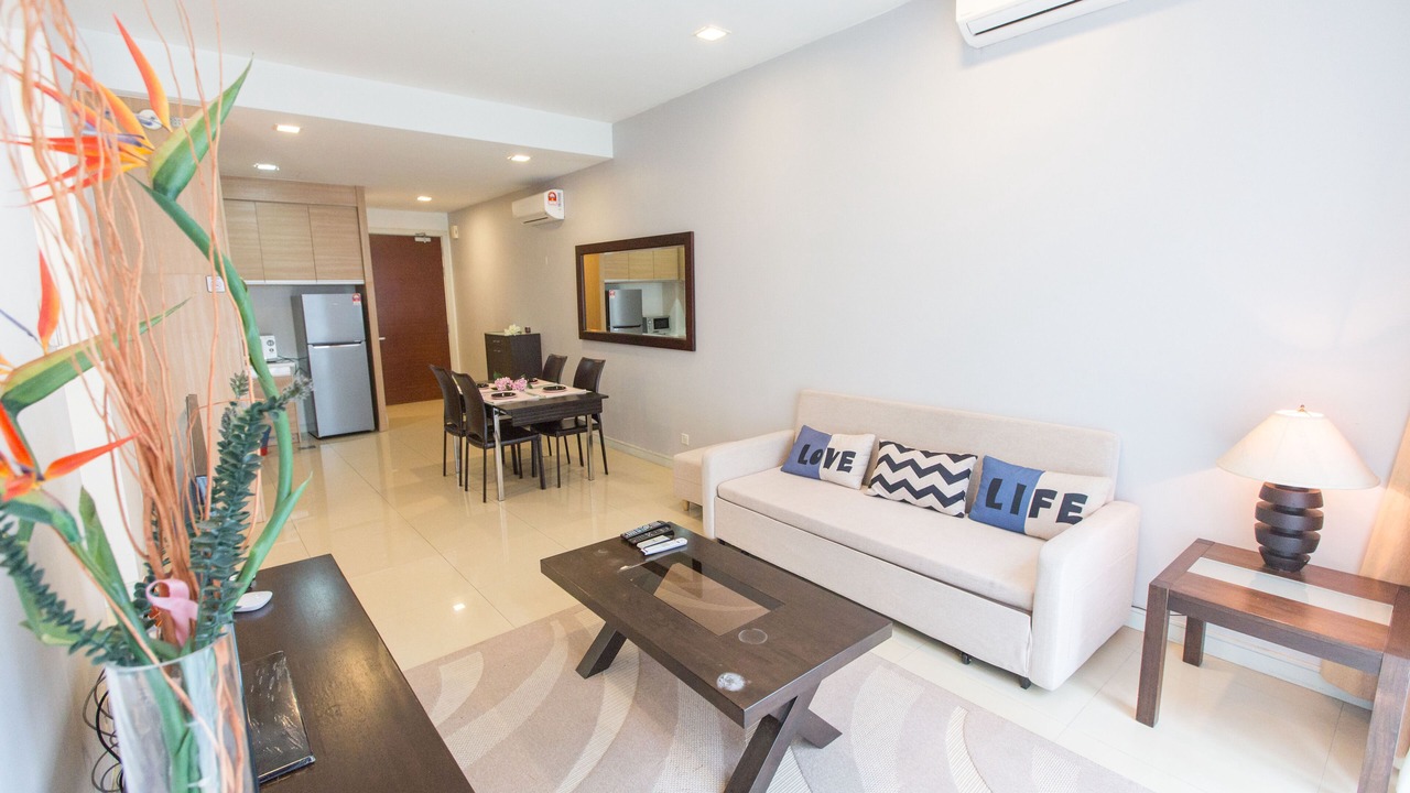 Photo of Livingroom in Golden Triangle