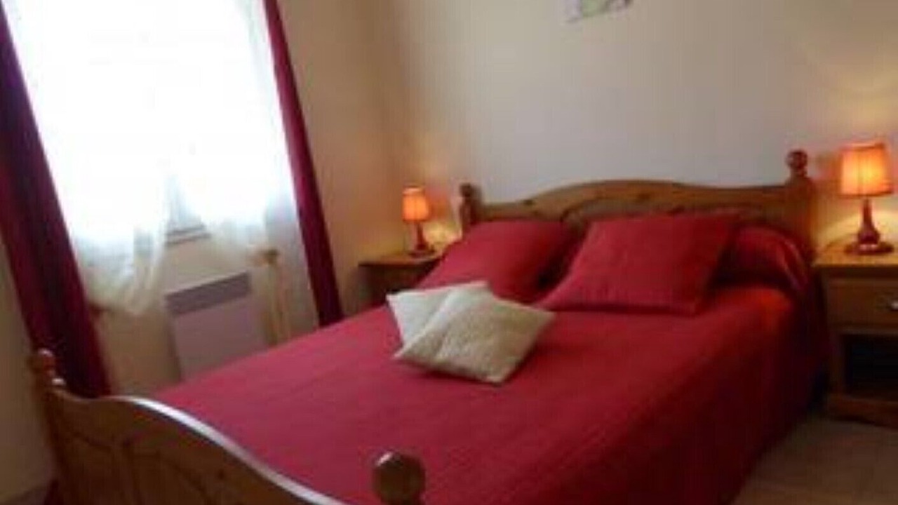 Photo of Bedroom in Prades-sur-Vernazobre