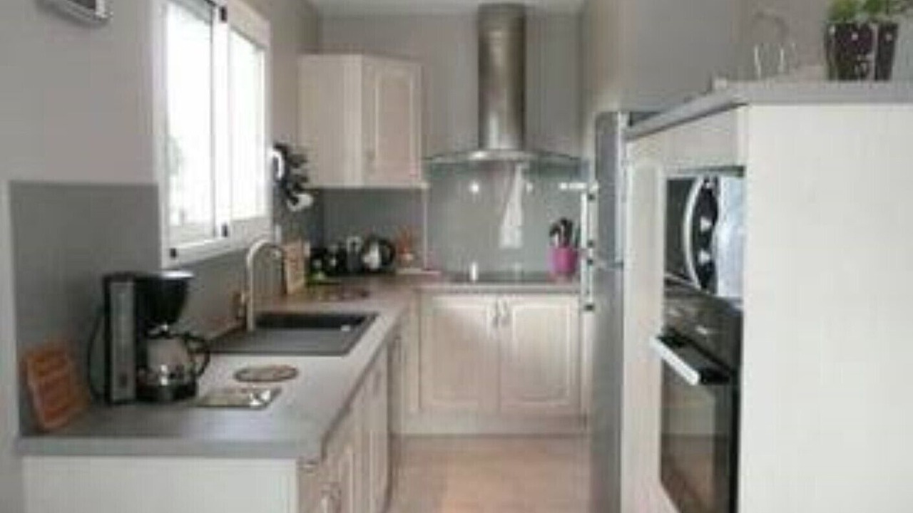 Photo of Kitchen in Prades-sur-Vernazobre