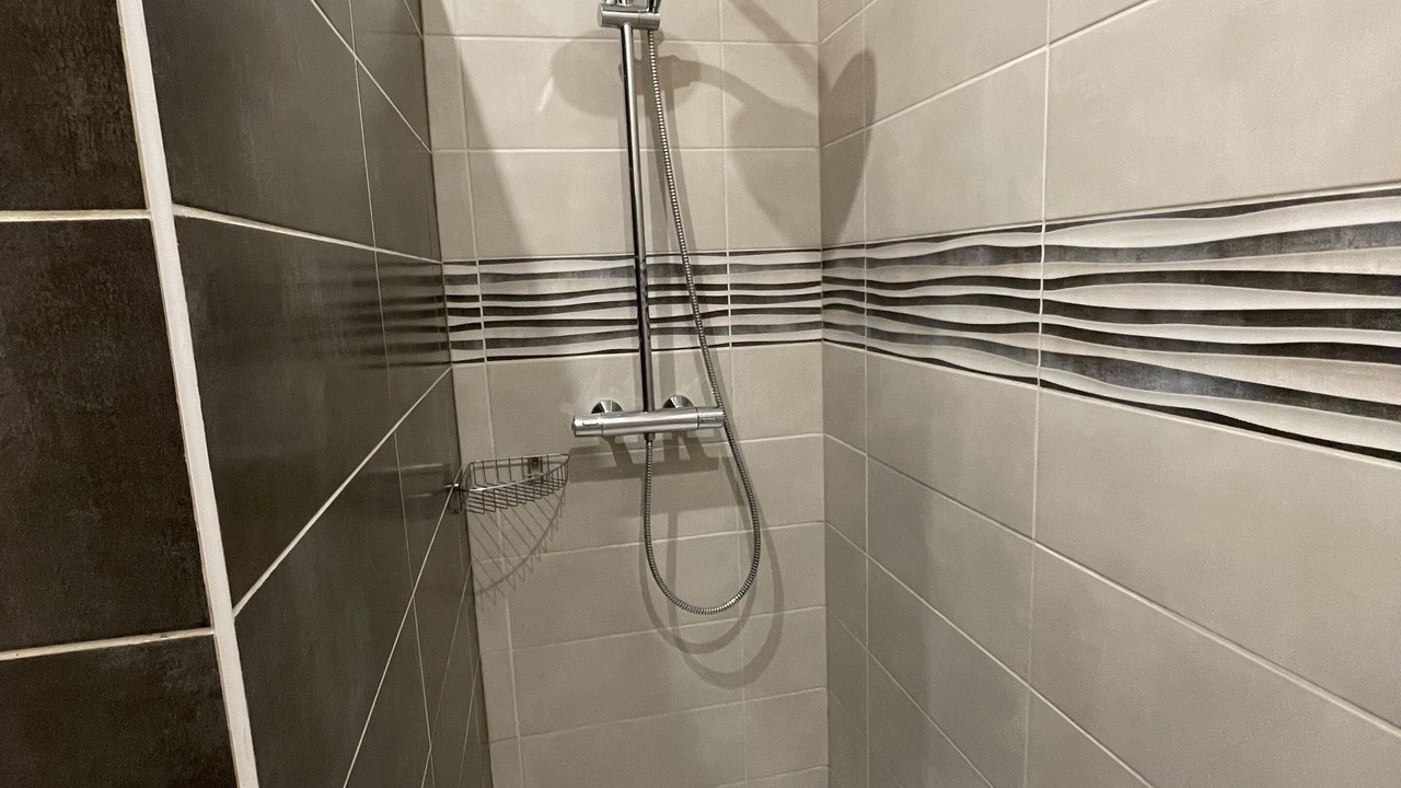 Photo of Bathroom in Fontaine-Macon