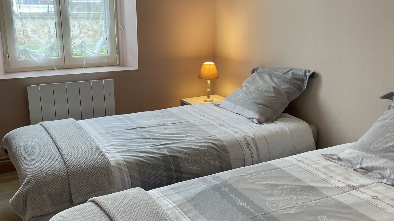 Photo of Bedroom in Fontaine-Macon