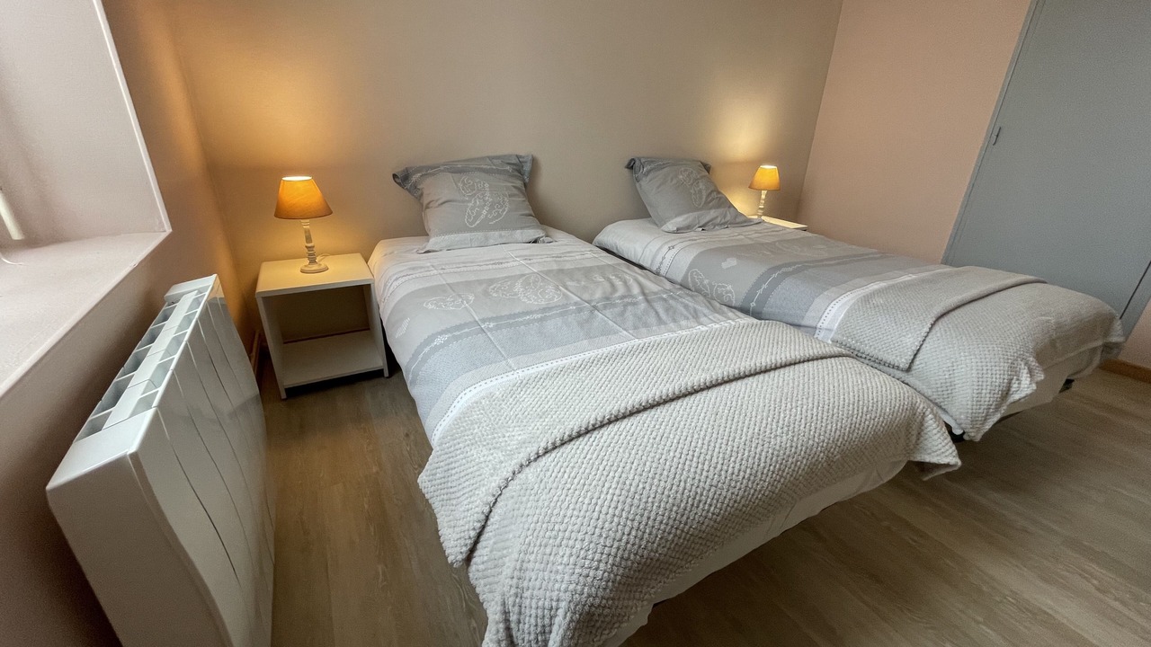 Photo of Bedroom in Fontaine-Macon