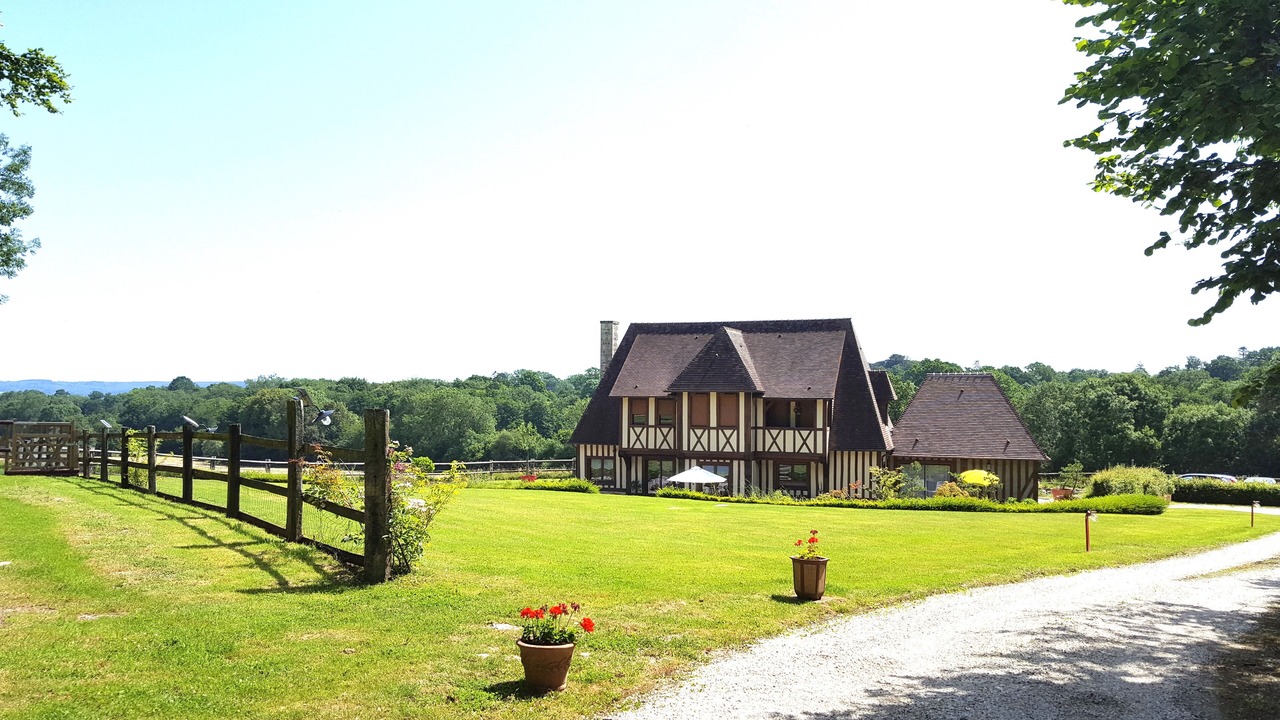 Photo of Outdoor in Saint-Pierre-Azif