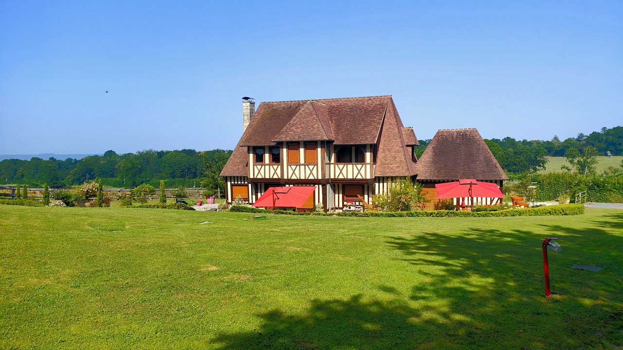 Photo of Outdoor in Saint-Pierre-Azif