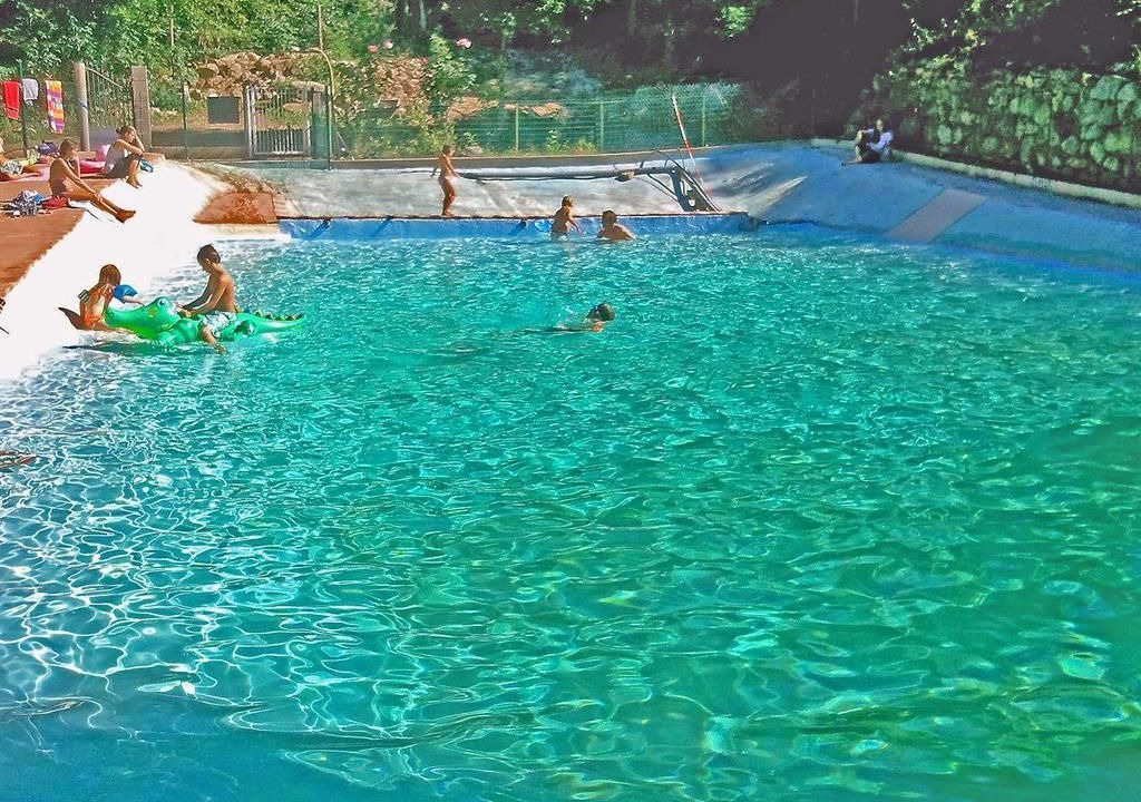 Photo of Outdoor in Escaro