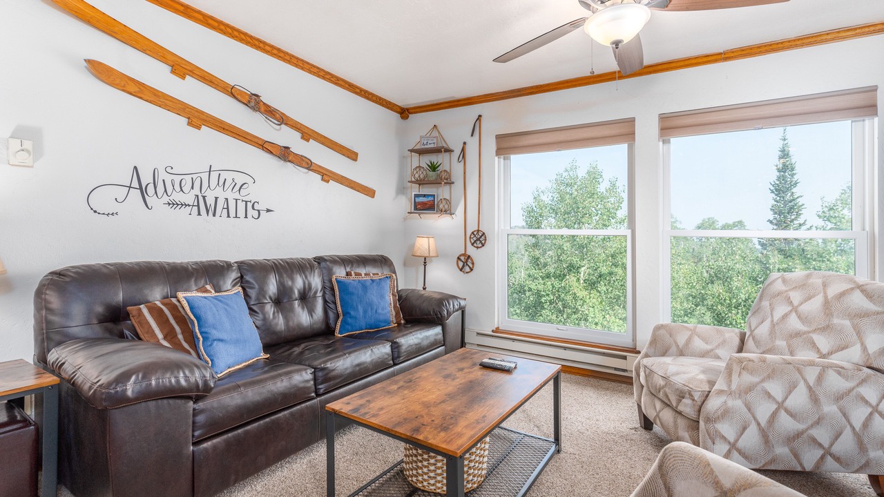 Photo of Livingroom in Brian Head