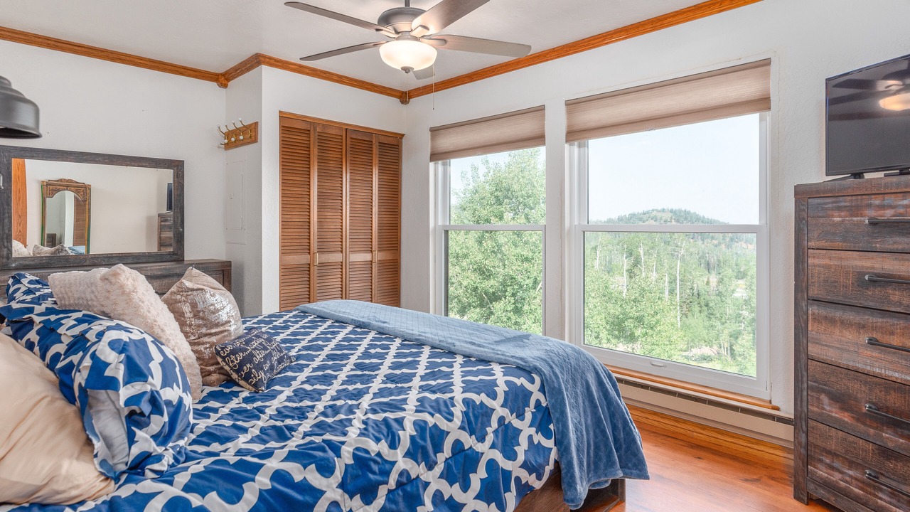 Photo of Bedroom in Brian Head