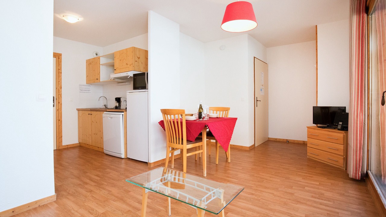 Photo of Others in Orelle