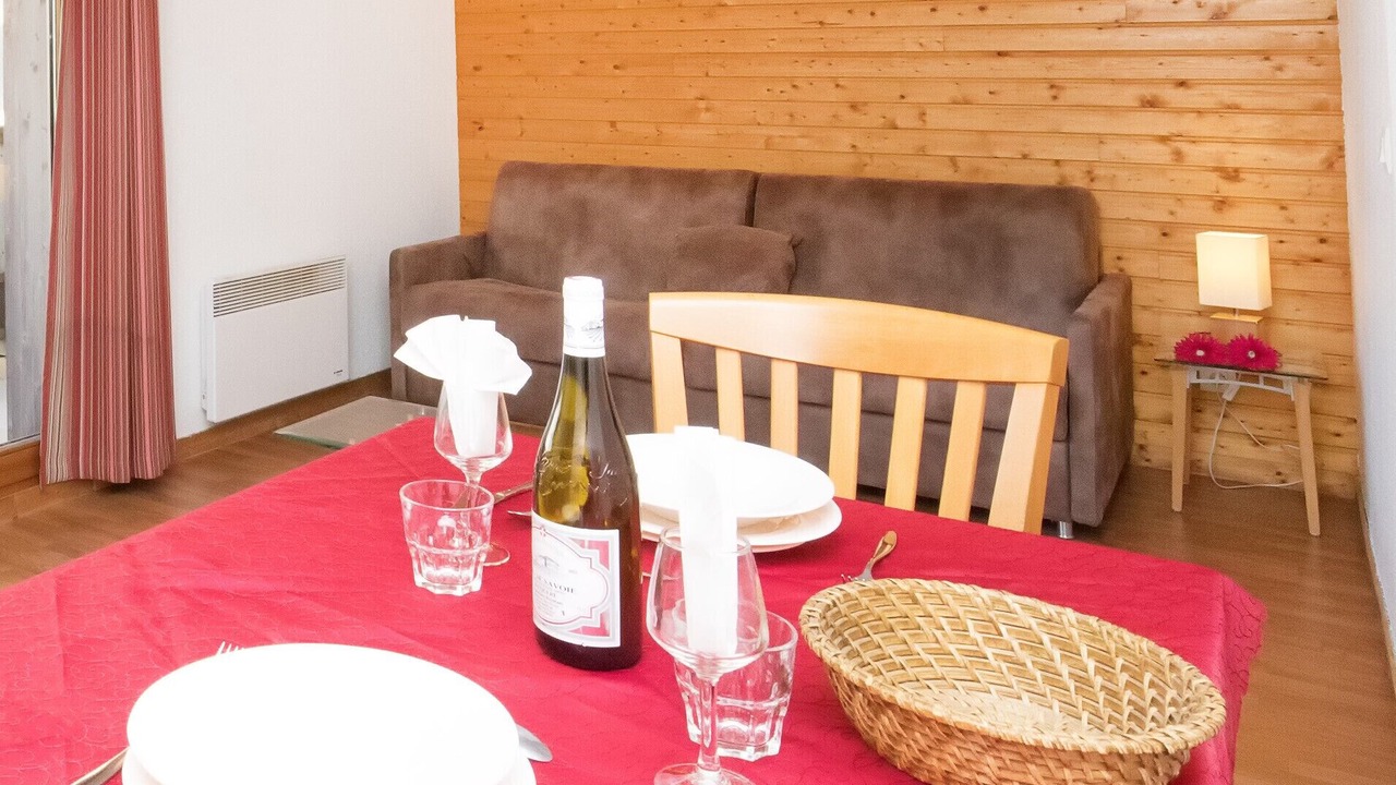 Photo of Others in Orelle