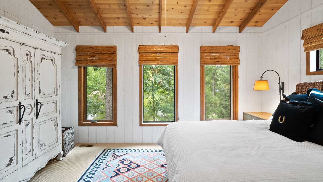 Photo of Bedroom in Innsbrook