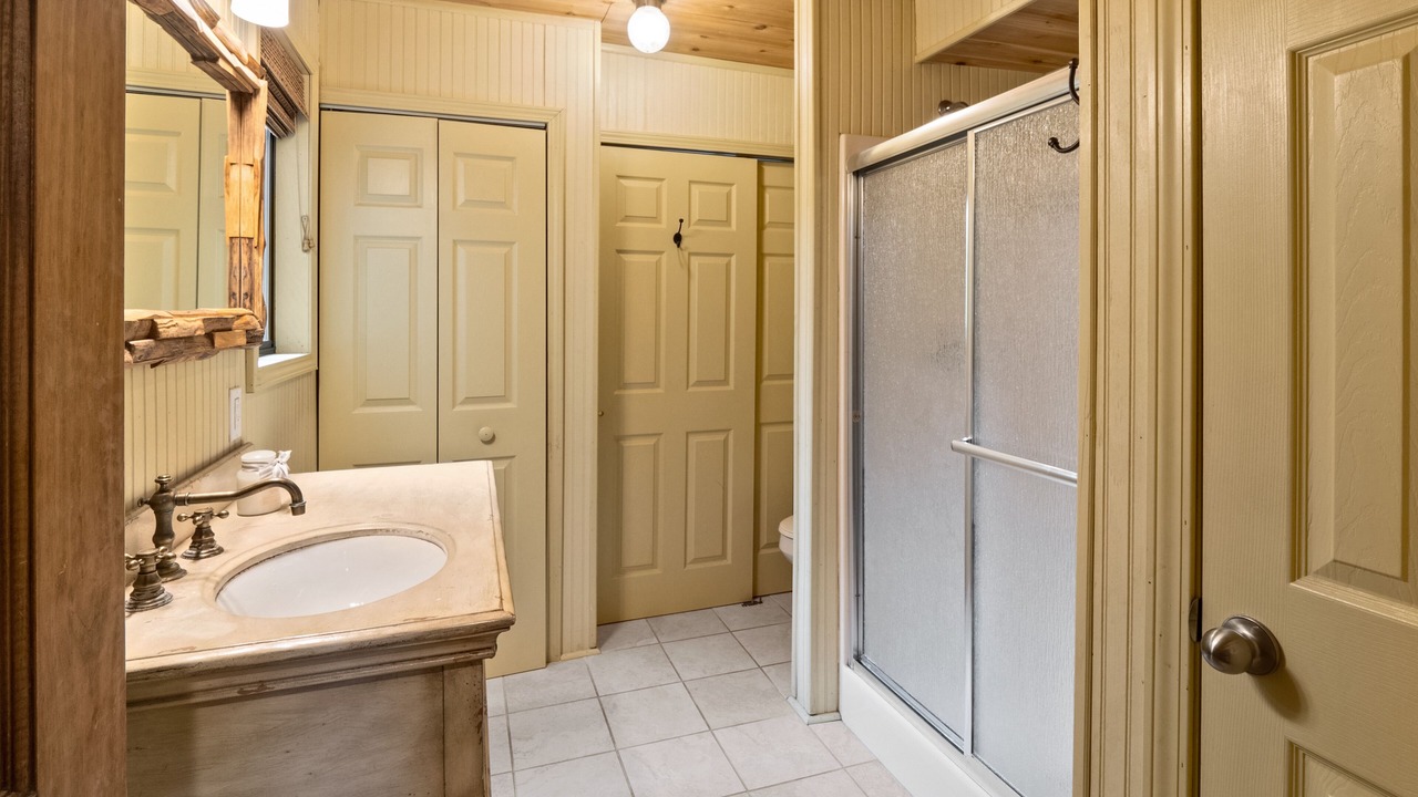 Photo of Bathroom in Innsbrook
