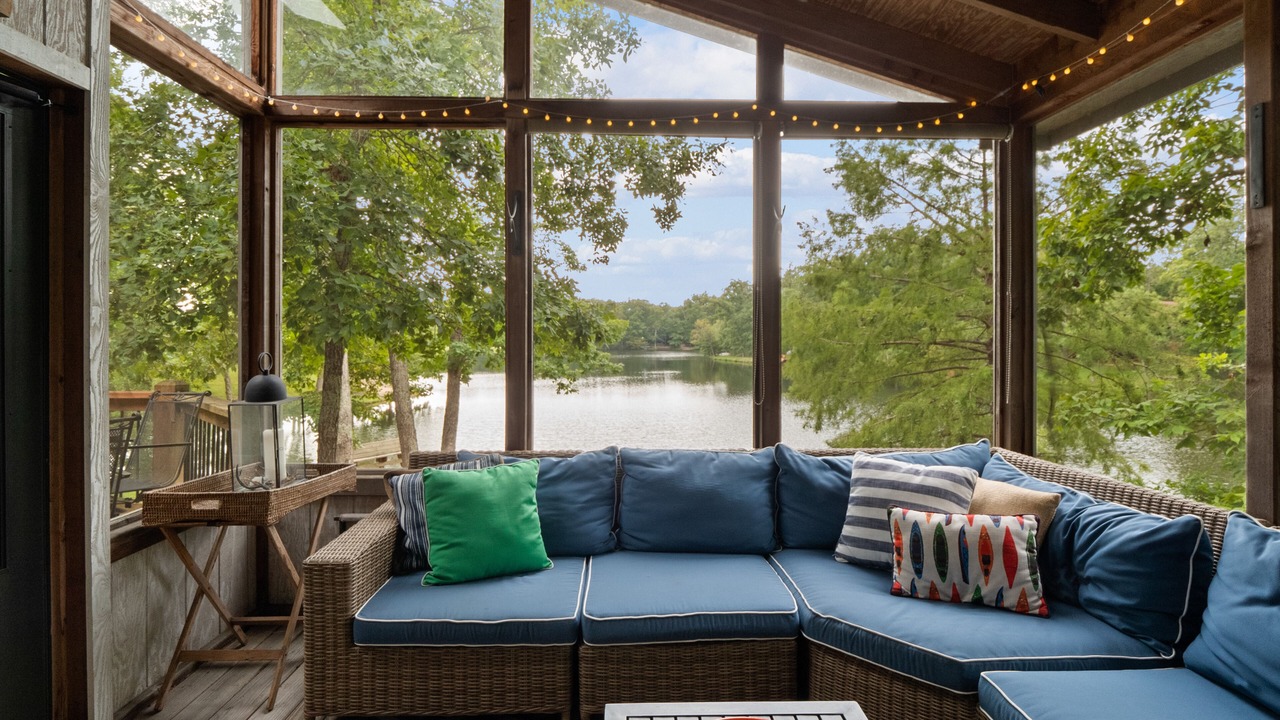 Photo of Livingroom in Innsbrook