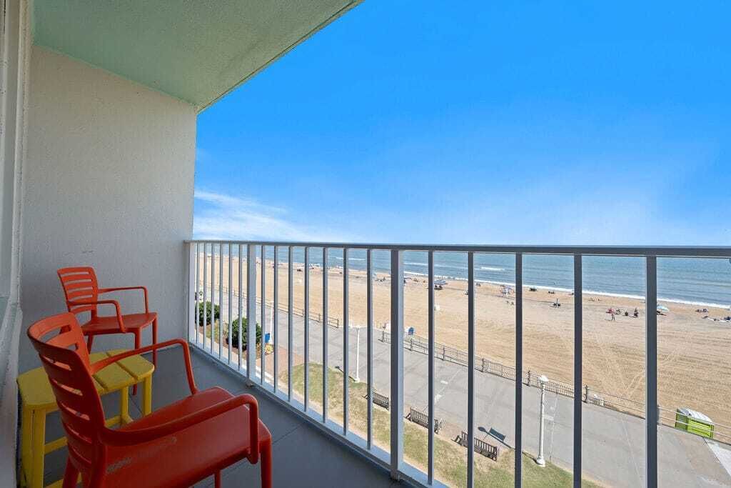 Photo of Patio Balcony in Northeast Virginia Beach