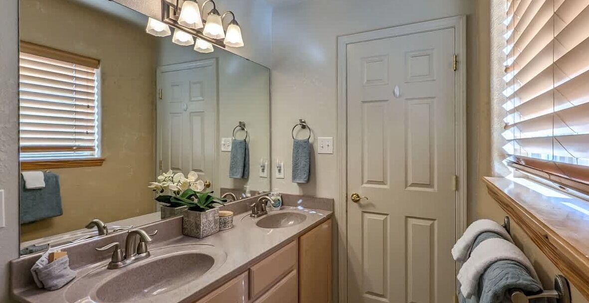 Photo of Bathroom in Alto
