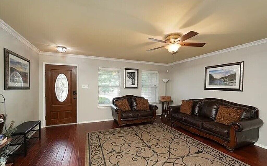Photo of Livingroom in Southside