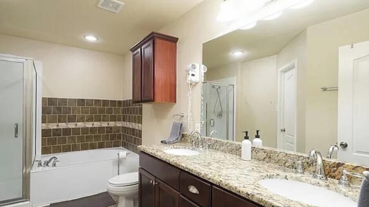 Photo of Bathroom in Southside