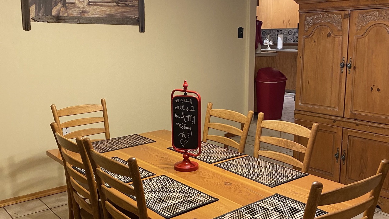 Photo of Bedroom in Omak