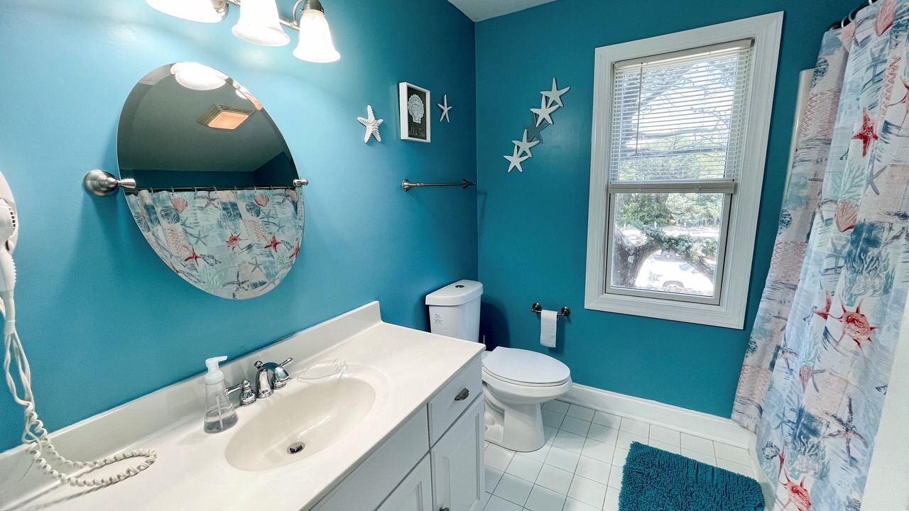 Photo of Bathroom in Ocracoke