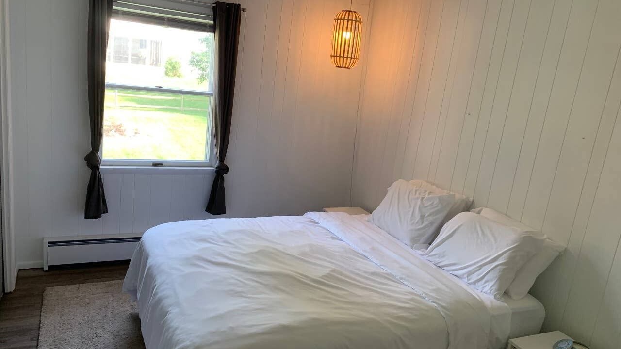 Photo of Bedroom in Culver