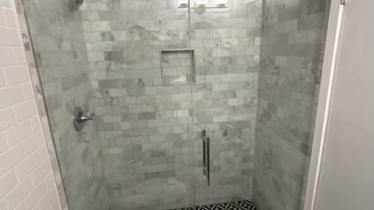 Photo of Bathroom in North Capitol