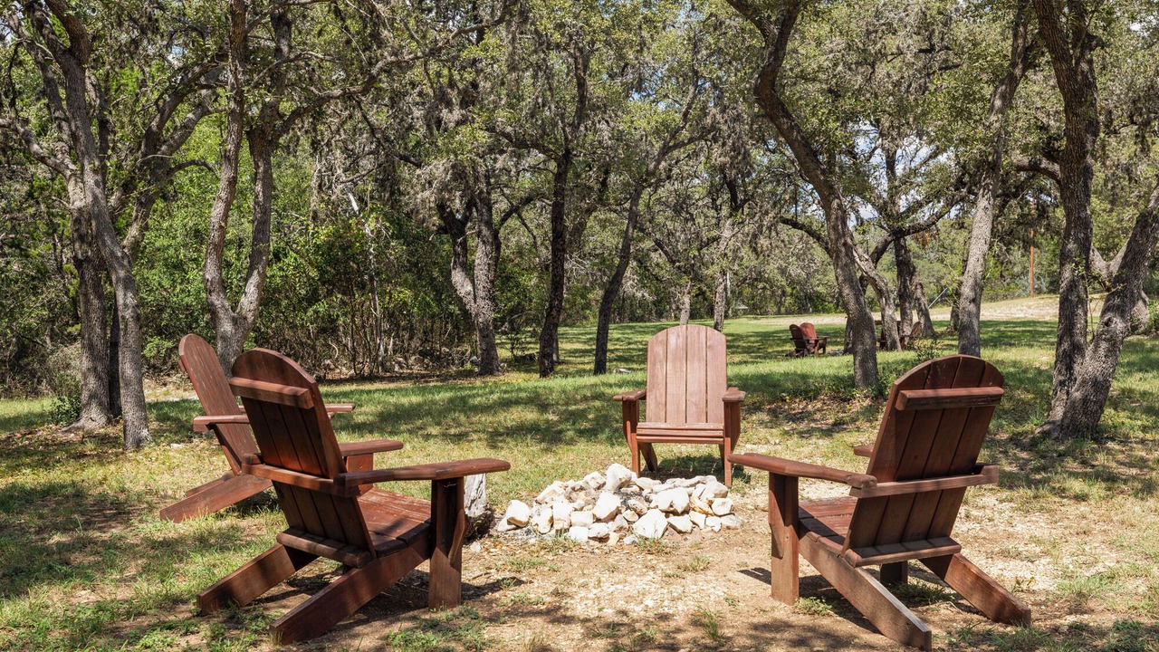 Photo of Others in Leakey