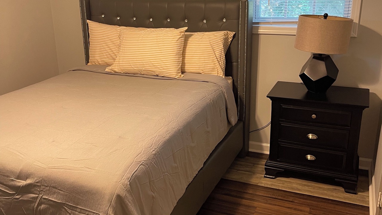 Photo of Bedroom in Snellville