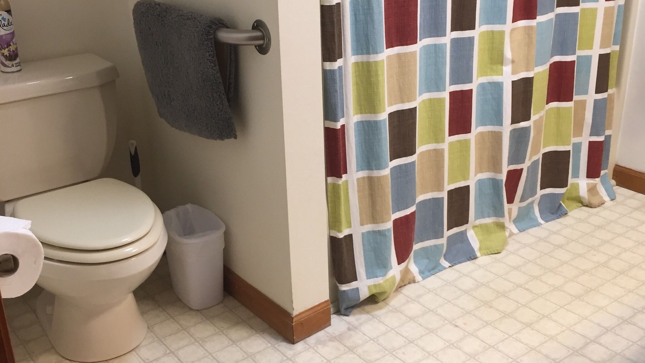 Photo of Bathroom in Candler