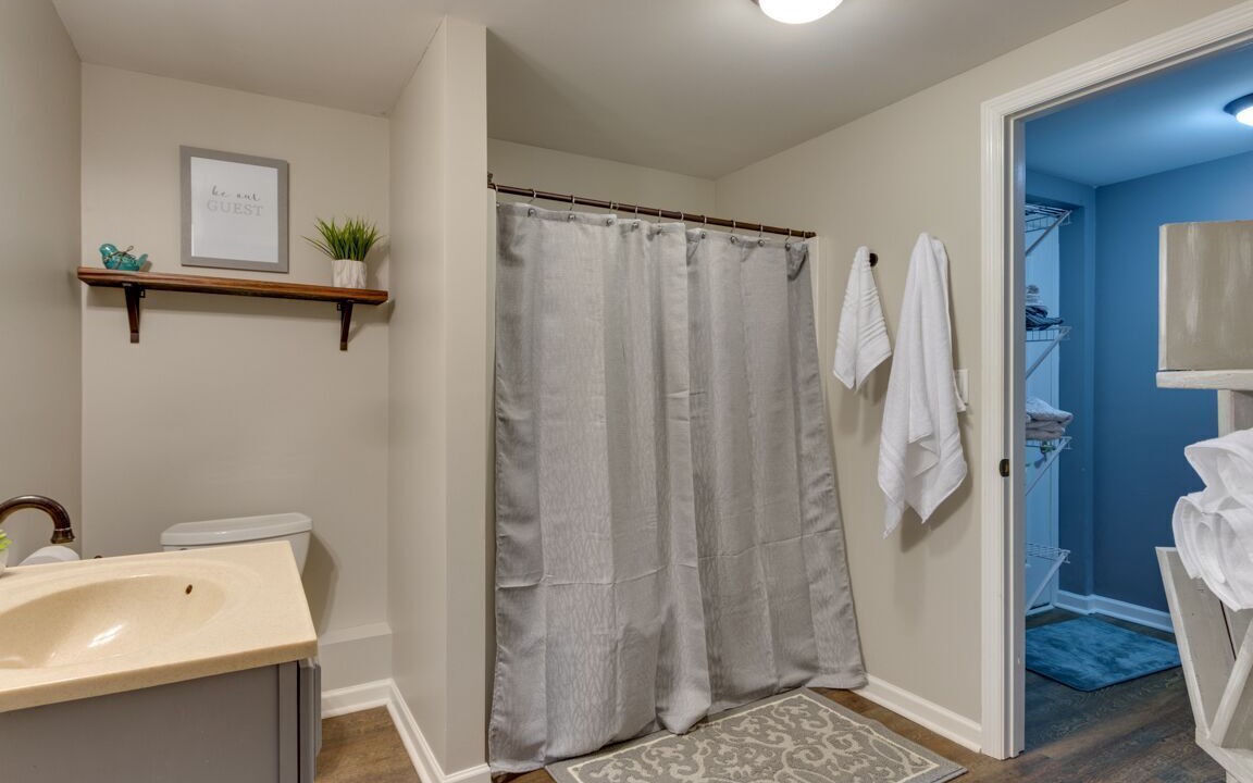 Photo of Bathroom in Hendersonville