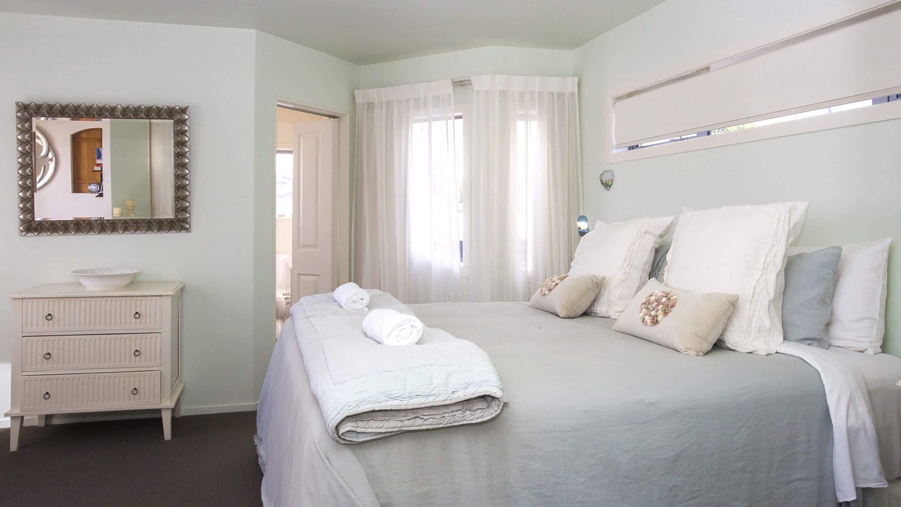 Photo of Bedroom in Oakura