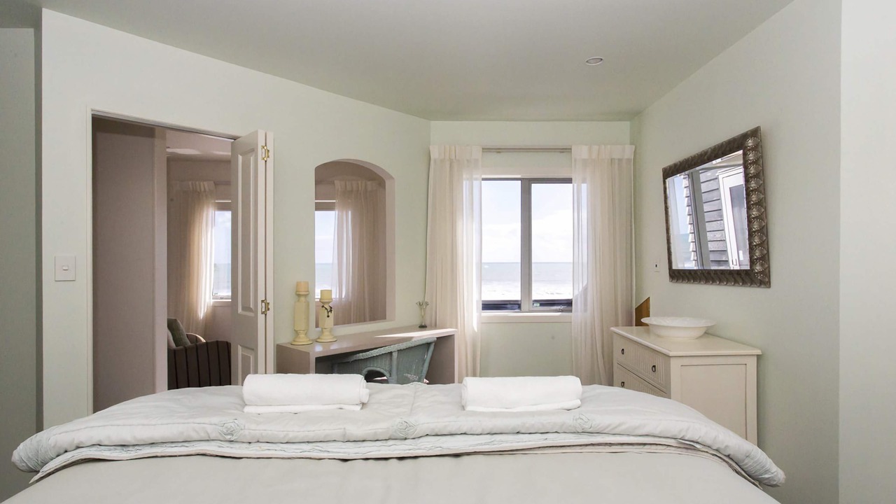 Photo of Bedroom in Oakura