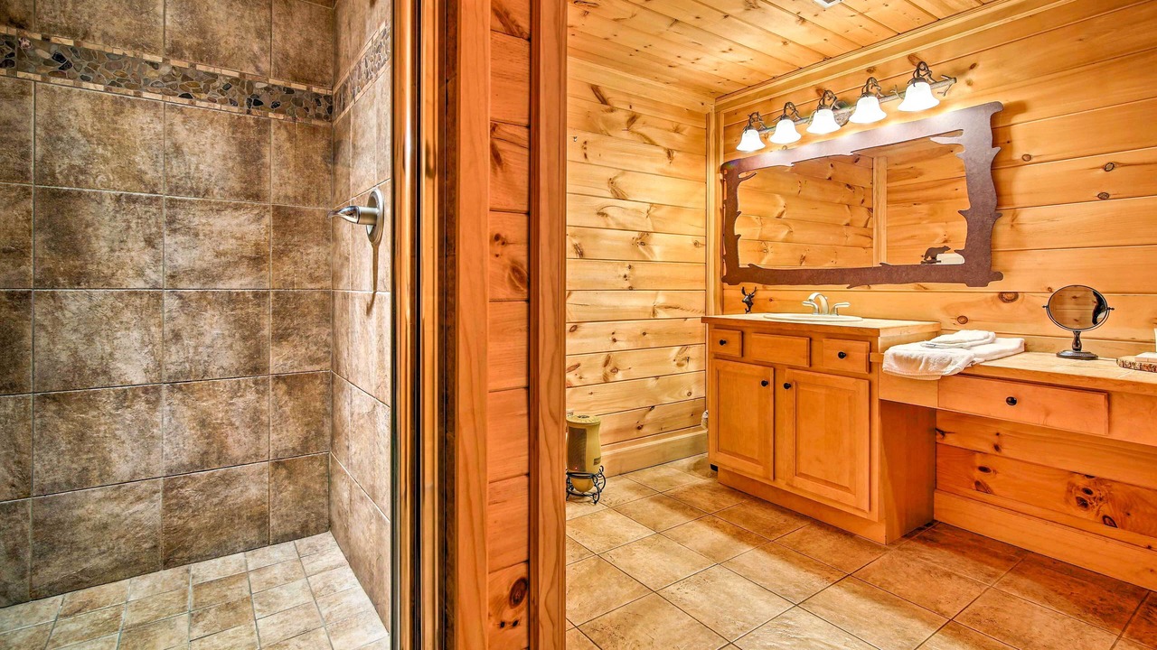 Photo of Bathroom in Martin
