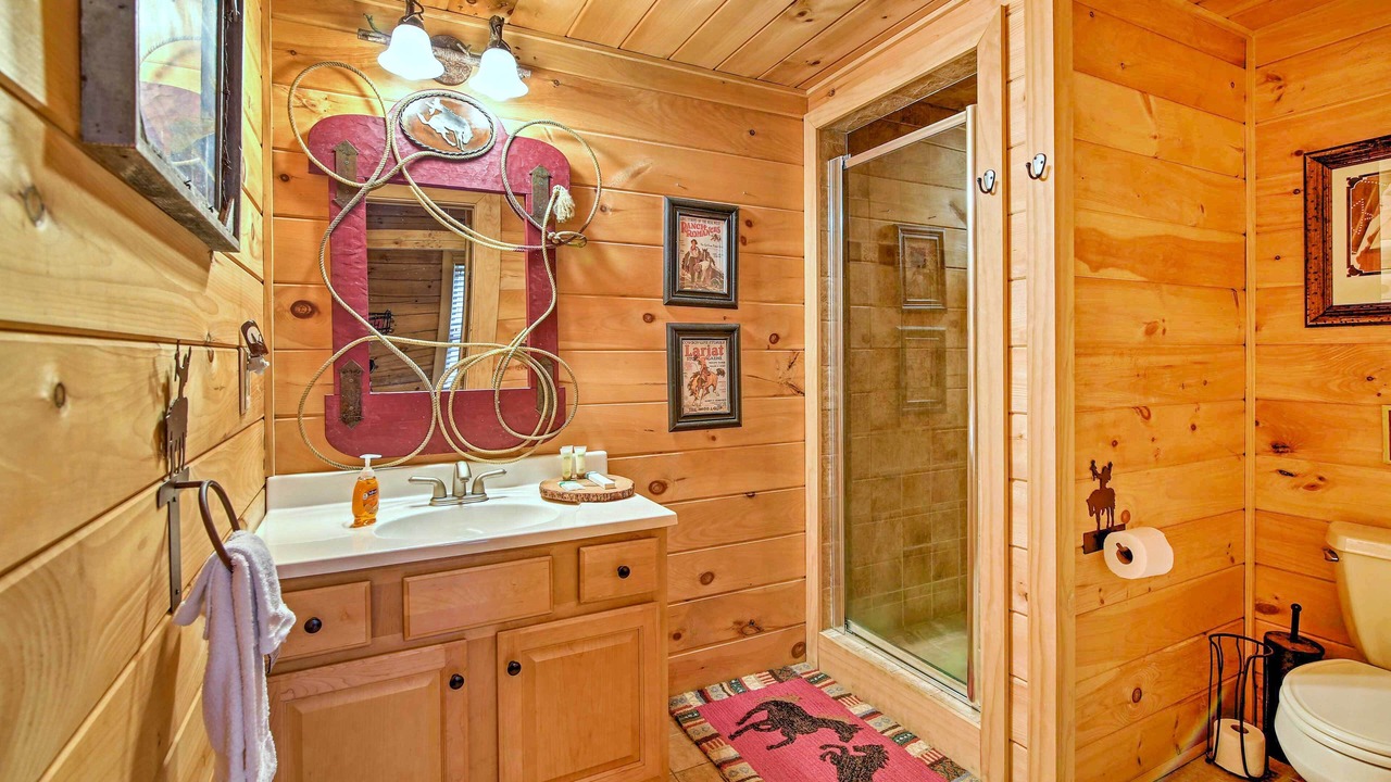 Photo of Bathroom in Martin