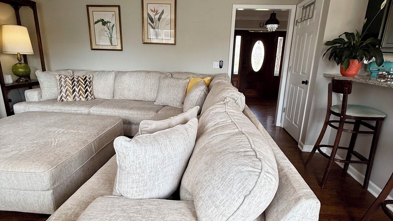 Photo of Livingroom in Bluff City