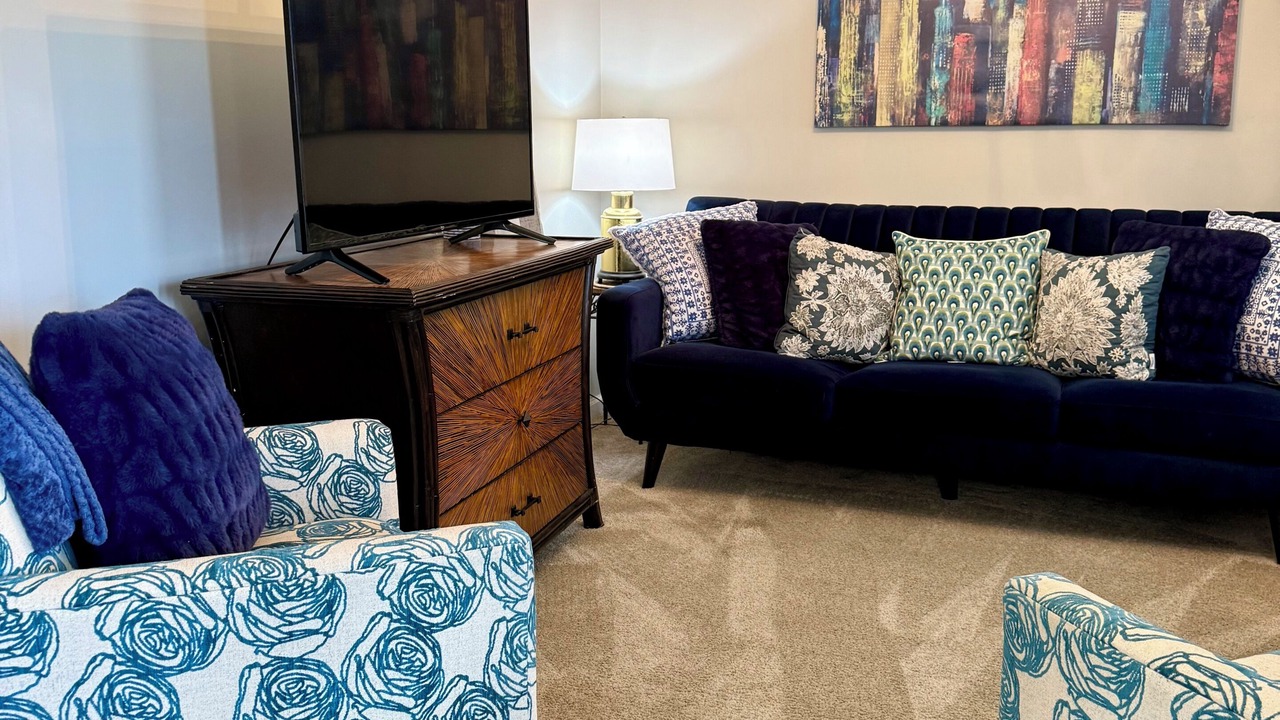 Photo of Livingroom in Bluff City