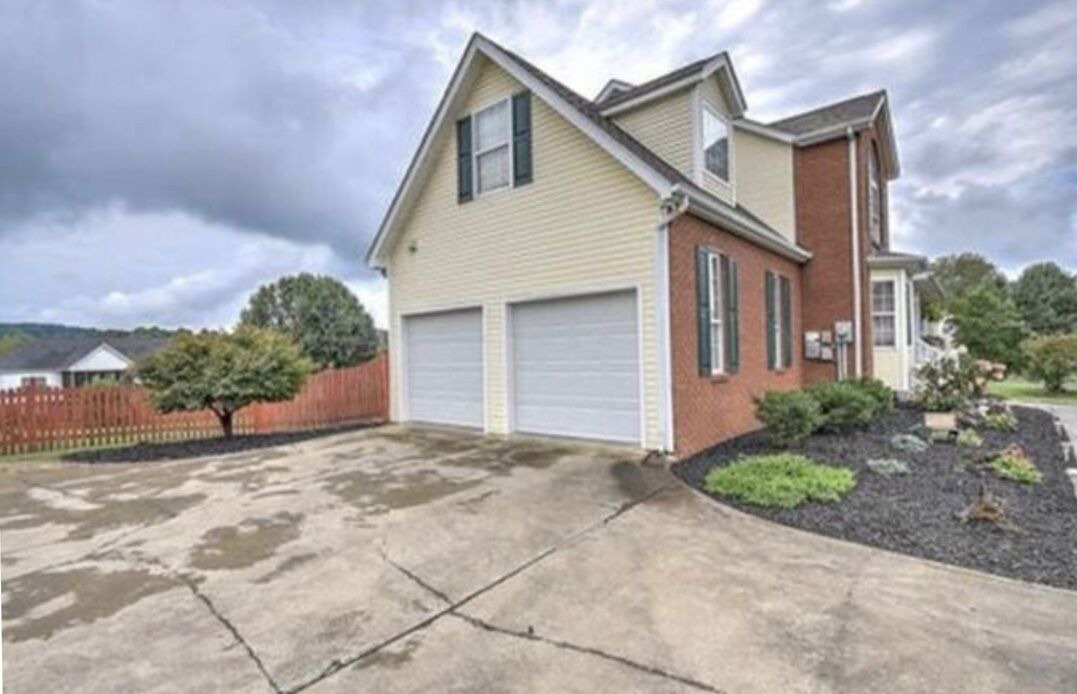 Photo of Outdoor in Bluff City