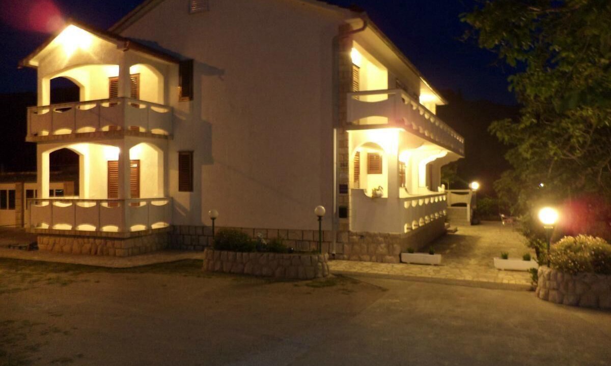 Photo of Outdoor in Kampor