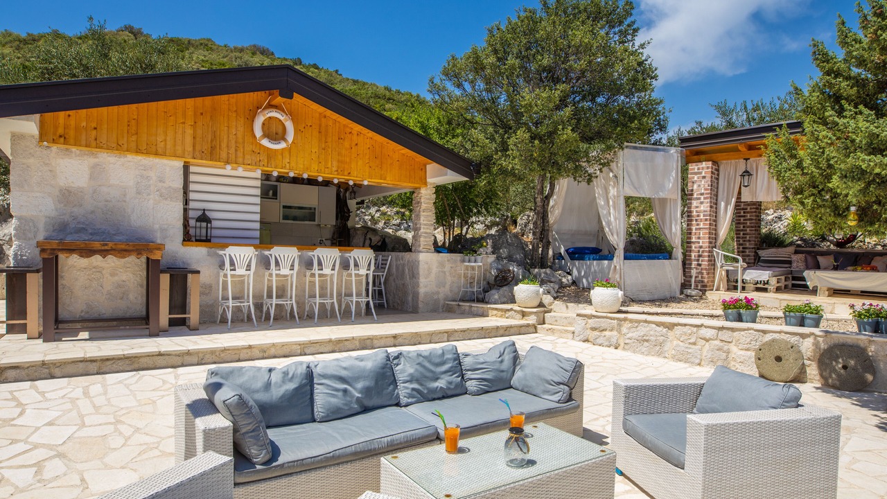 Photo of Patio Balcony in Peracko Blato