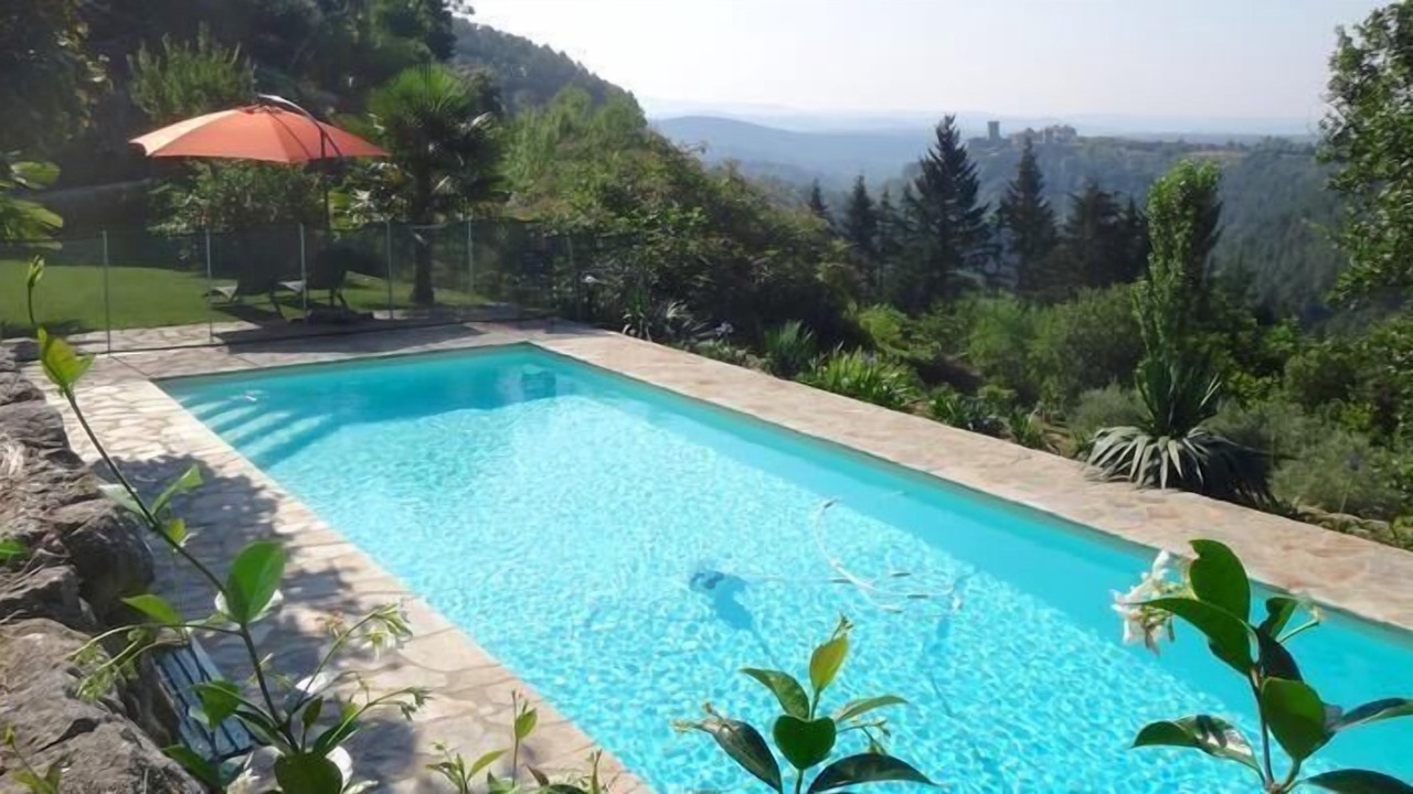 Photo of Outdoor in Largentiere
