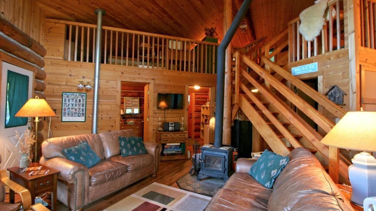 Photo of Livingroom in Maple Falls