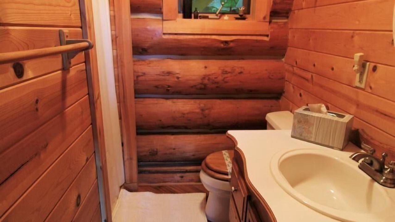 Photo of Bathroom in Maple Falls