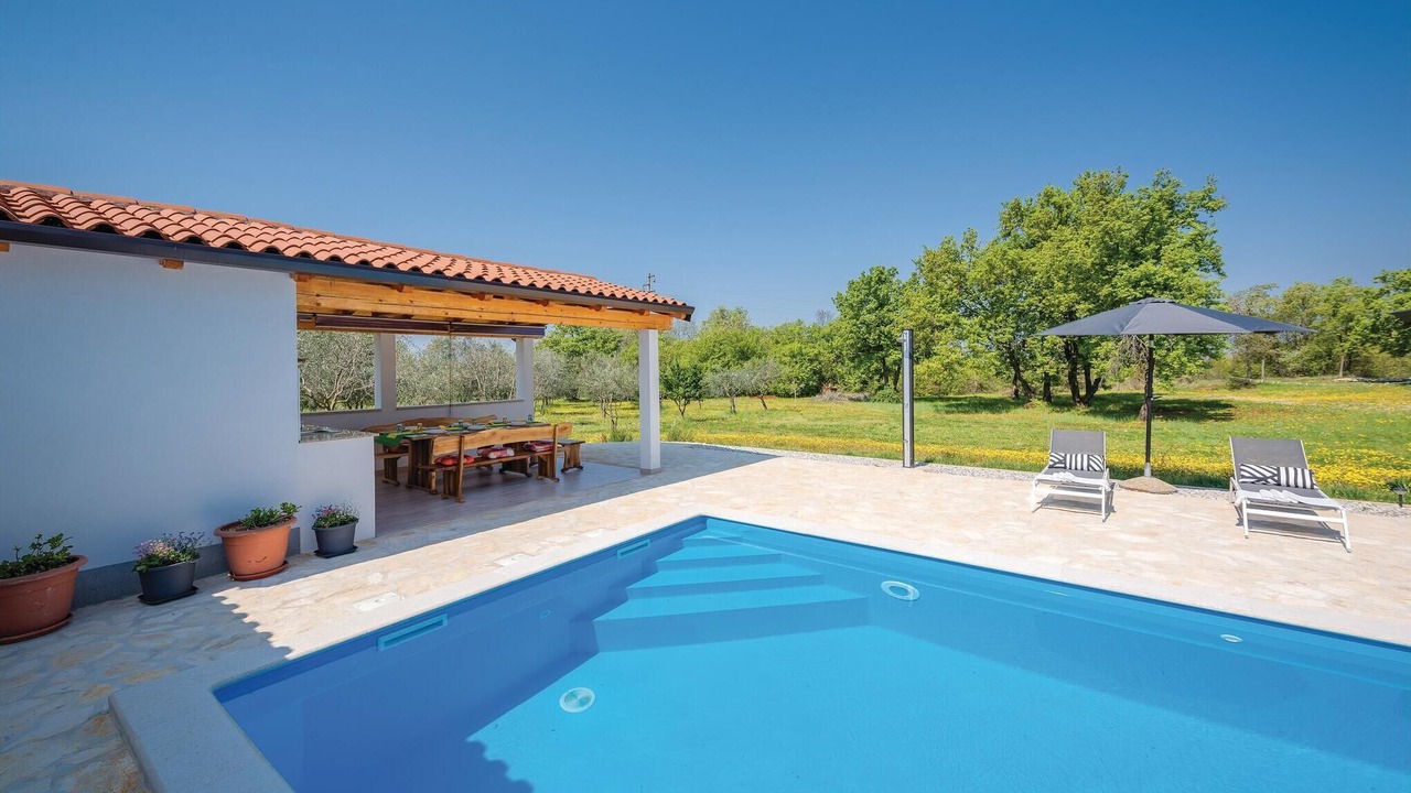 Photo of Outdoor in Kastel