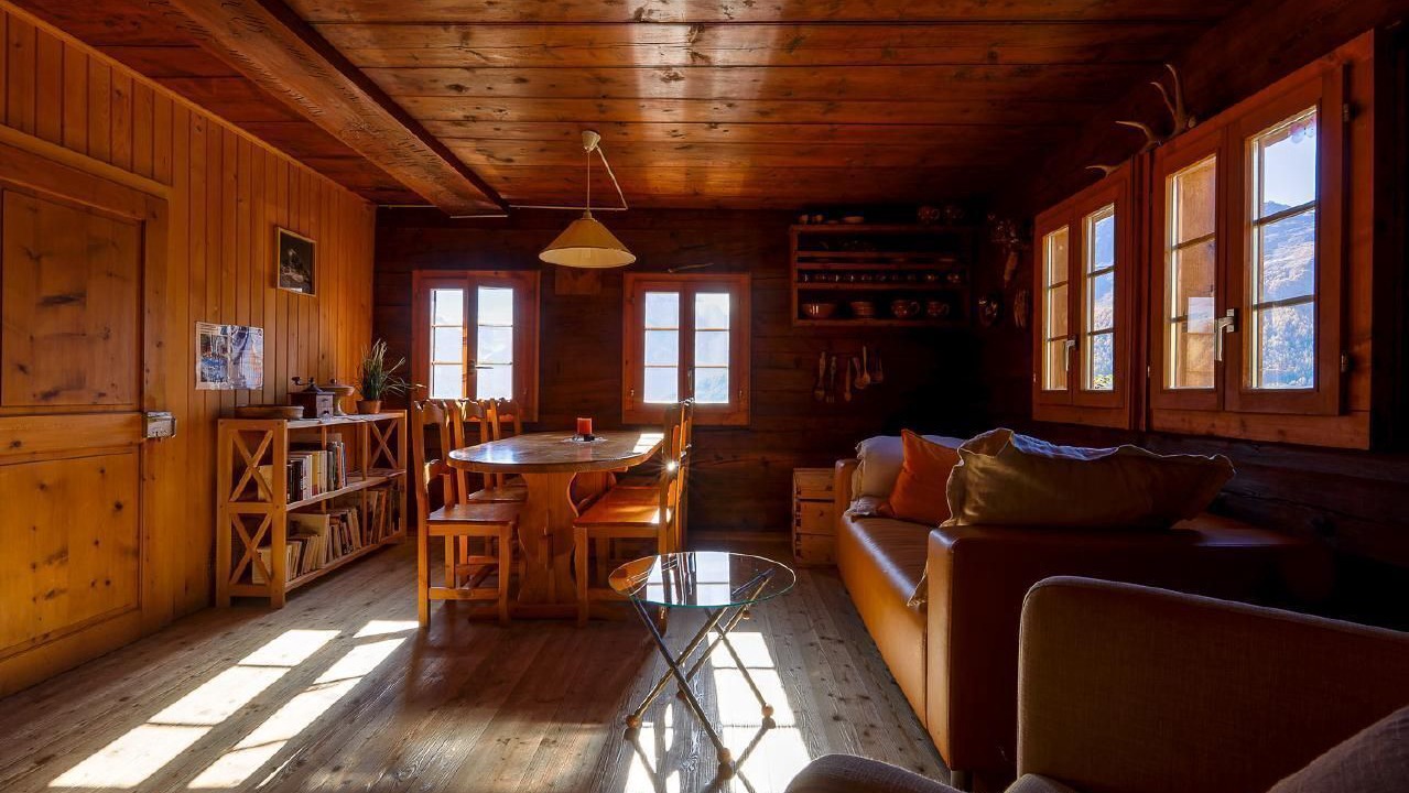 Photo of Bedroom in Evolene