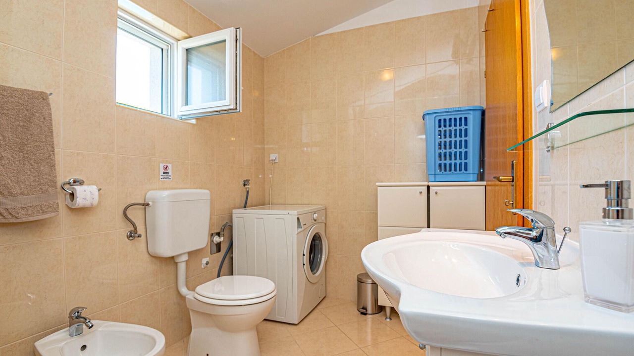 Photo of Bathroom in Drnis
