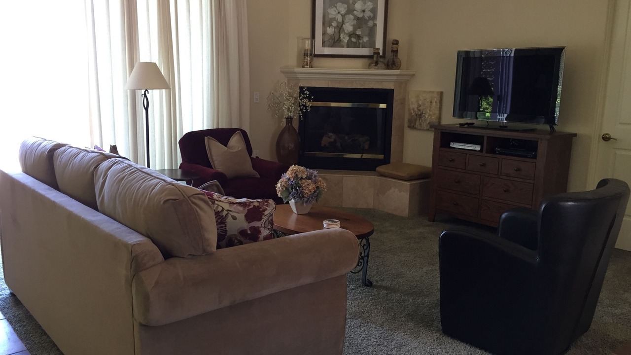 Photo of Livingroom in Napa