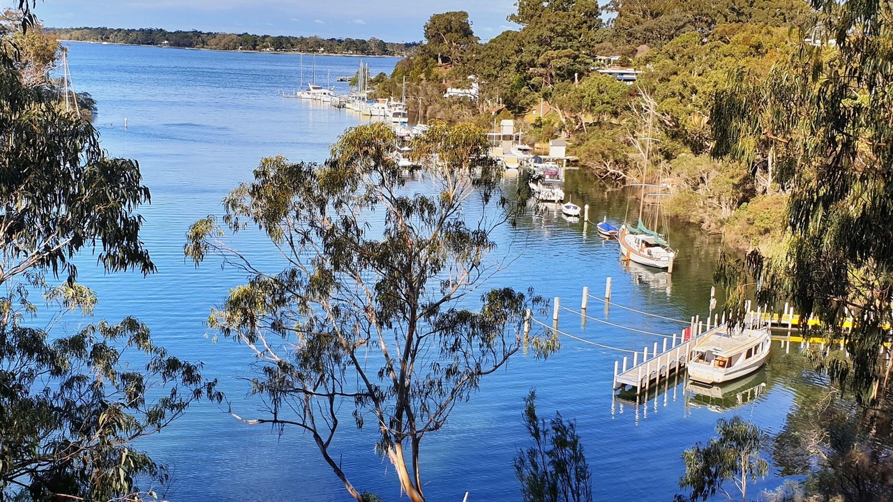 Photo of Others in Metung