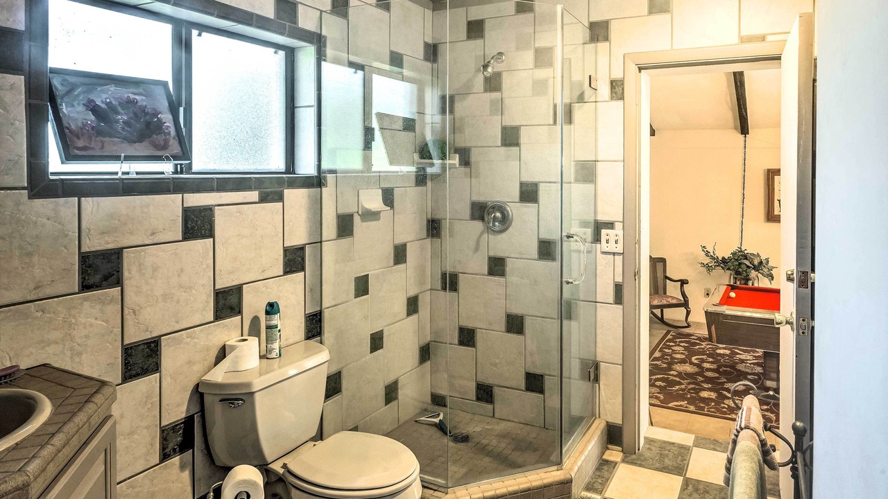 Photo of Bathroom in Cottonwood-Verde Village