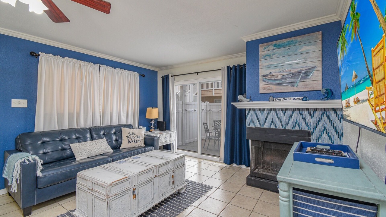 Photo of Livingroom in Galveston