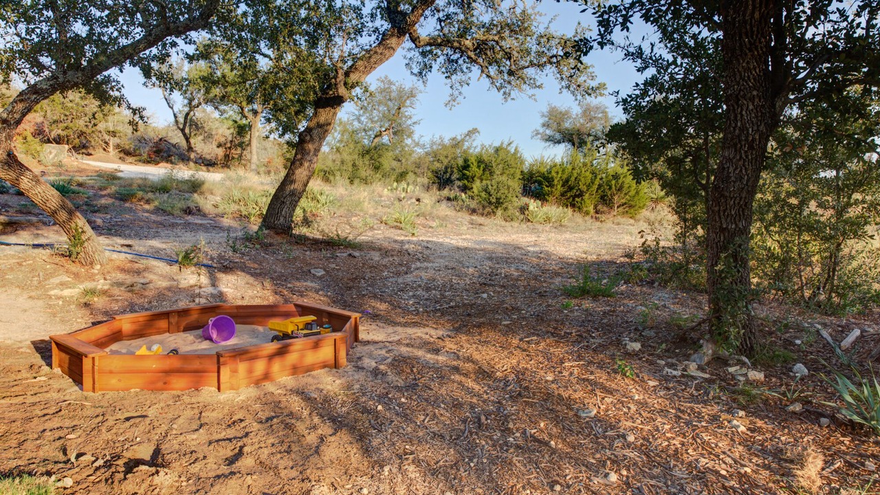 Photo of Outdoor in Burnet