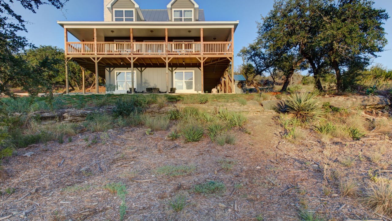 Photo of Outdoor in Burnet
