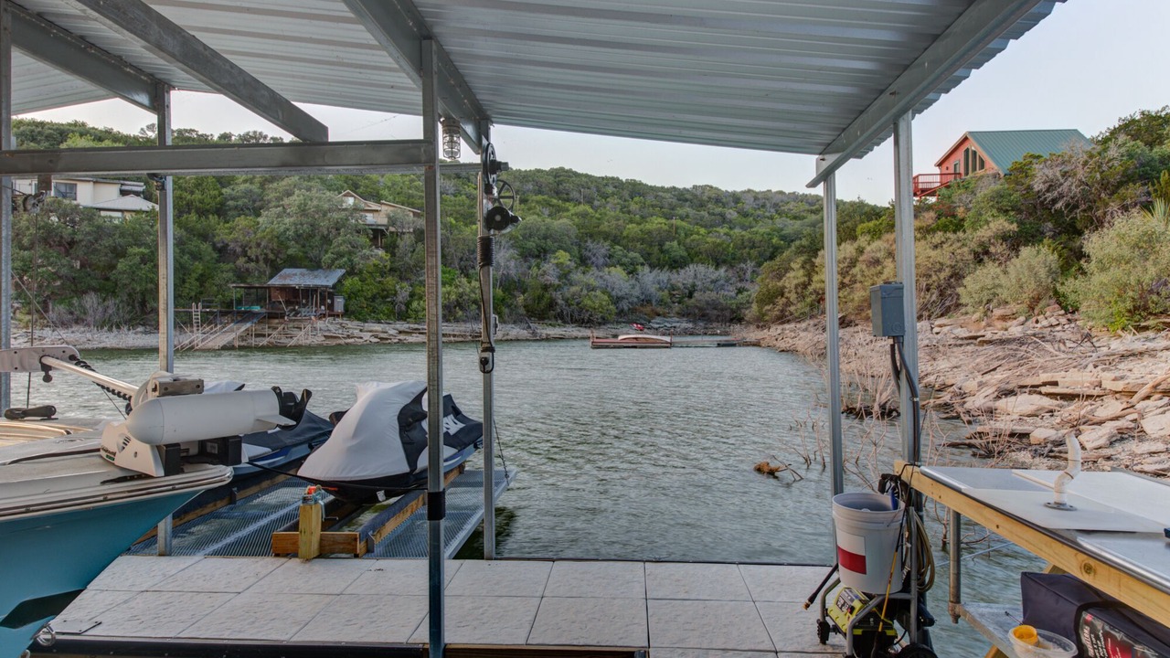 Photo of Others in Burnet